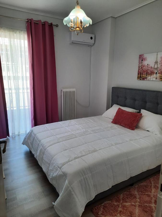 Villys Apartment Каламата Екстериор снимка