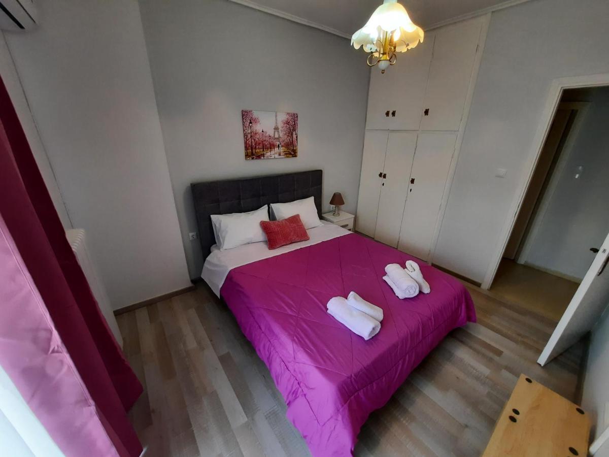 Villys Apartment Каламата Екстериор снимка