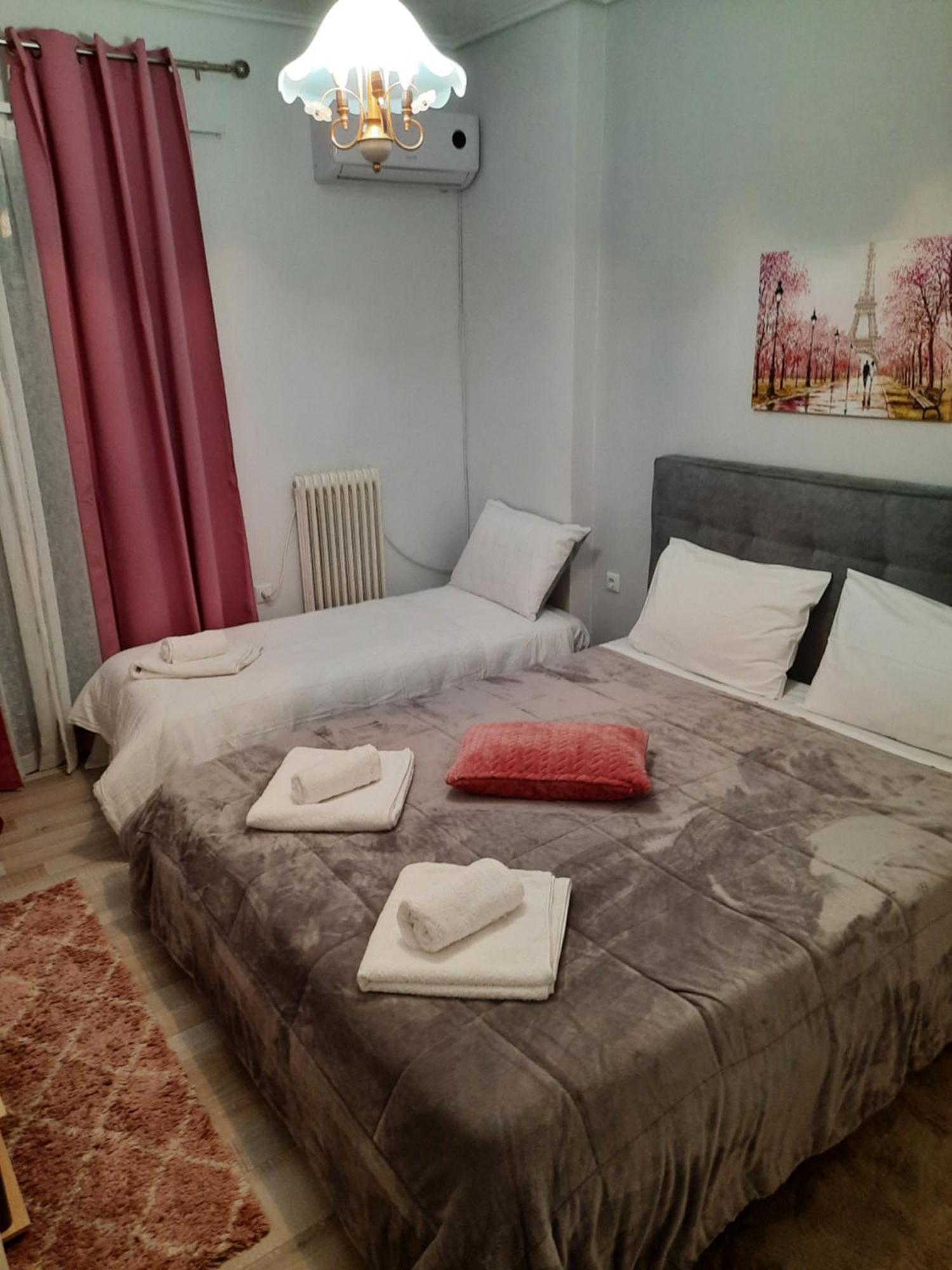 Villys Apartment Каламата Екстериор снимка